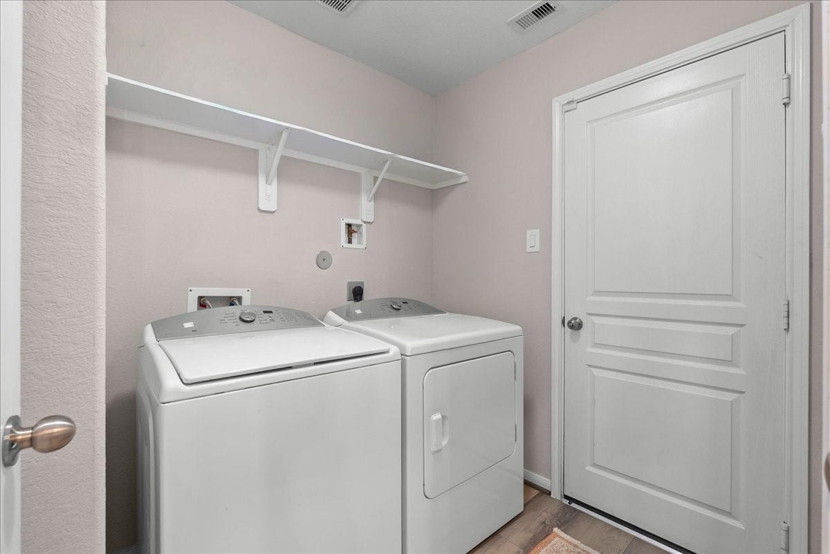 732 Cedar Gate Lane, La Marque, TX 77568 732 Cedar Gate Lane, La Marque, TX 77568