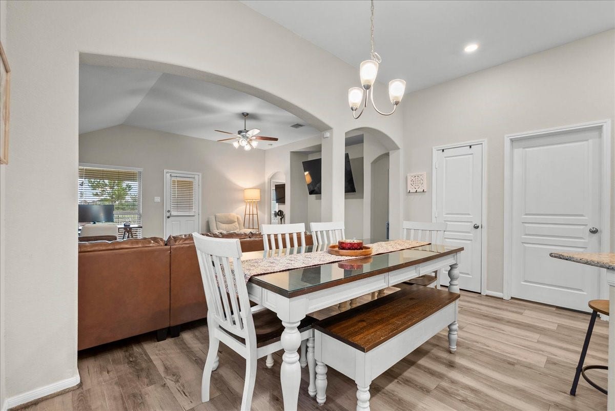 732 Cedar Gate Lane, La Marque, TX 77568 732 Cedar Gate Lane, La Marque, TX 77568