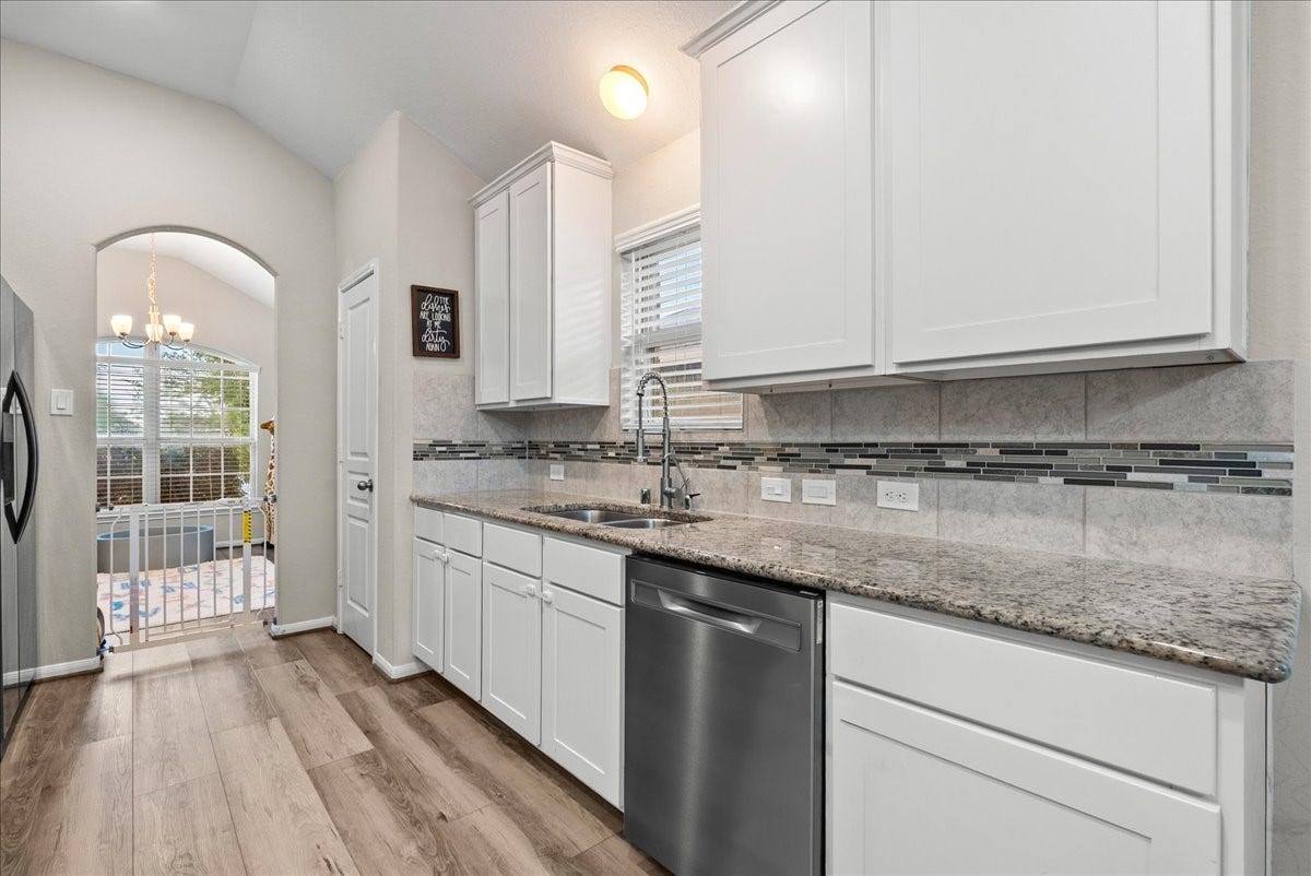 732 Cedar Gate Lane, La Marque, TX 77568 732 Cedar Gate Lane, La Marque, TX 77568