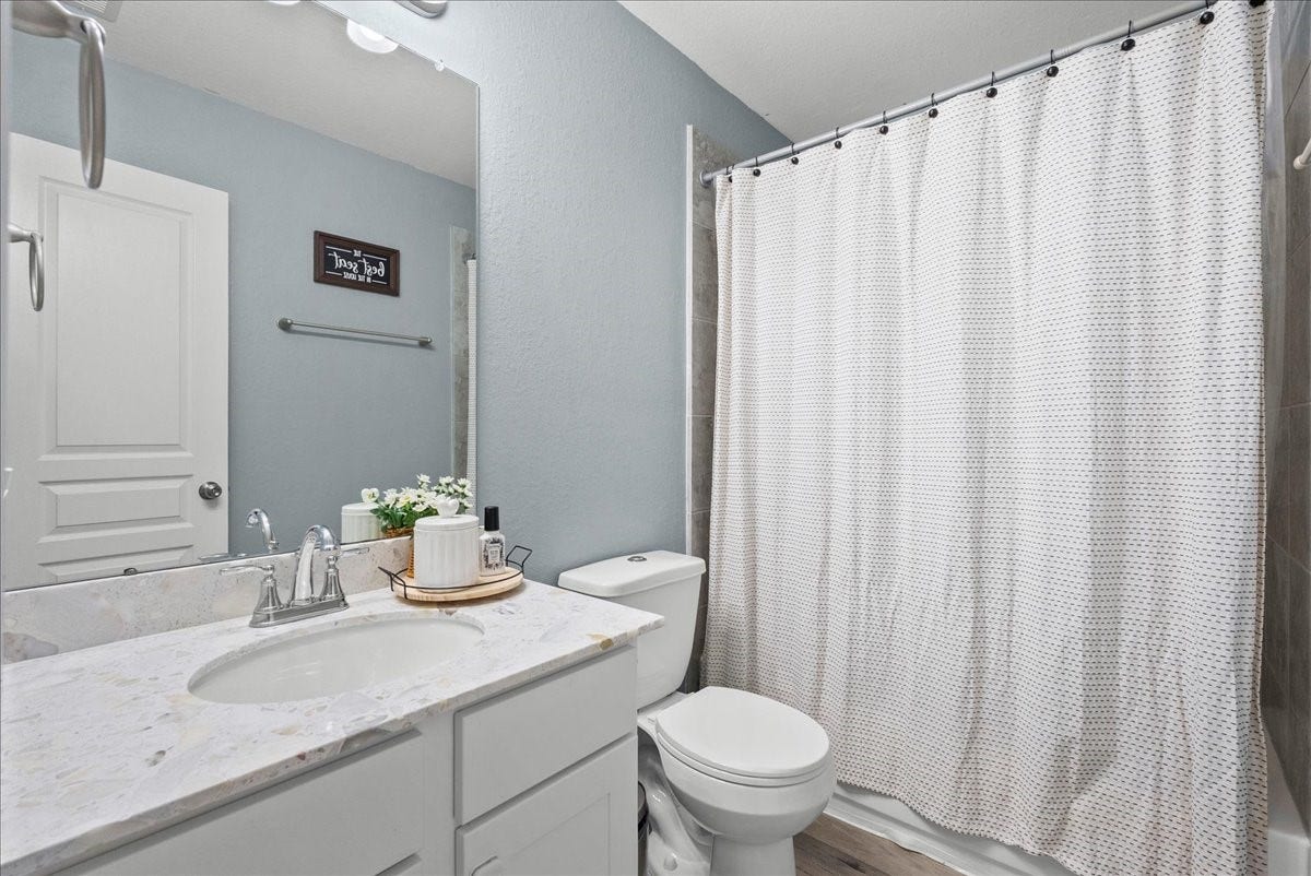 732 Cedar Gate Lane, La Marque, TX 77568 732 Cedar Gate Lane, La Marque, TX 77568