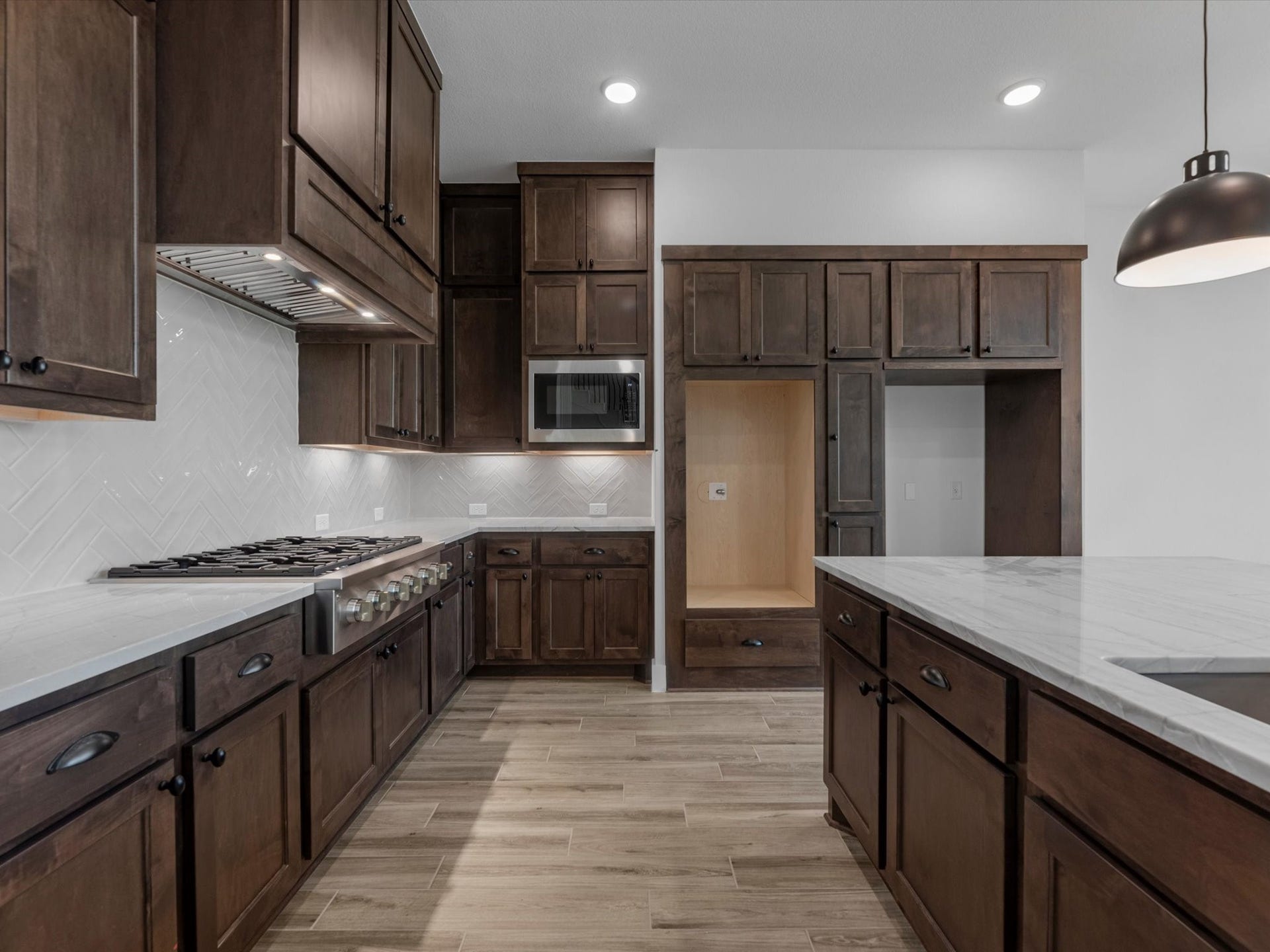 2718 Crown Ridge Drive, Missouri City, TX 77459 2718 Crown Ridge Drive, Missouri City, TX 77459