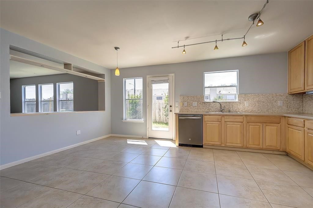 6707 Wild Pecan Trail, Houston, TX 77084 6707 Wild Pecan Trail, Houston, TX 77084
