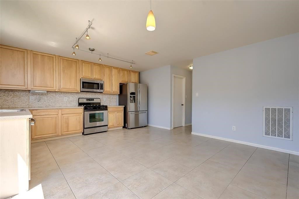 6707 Wild Pecan Trail, Houston, TX 77084 6707 Wild Pecan Trail, Houston, TX 77084