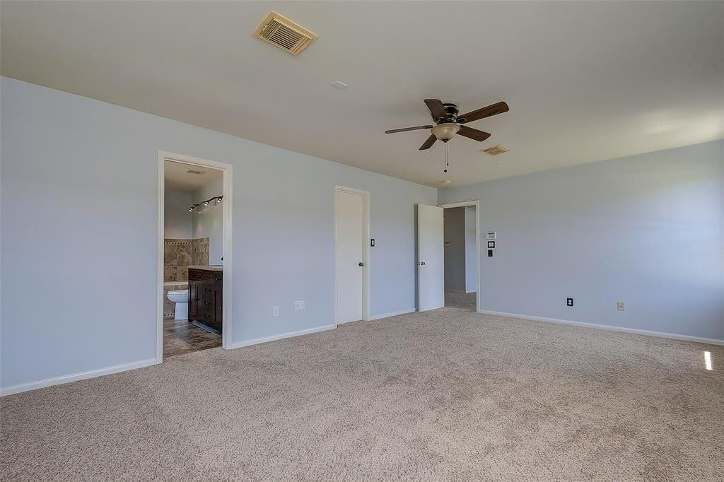 6707 Wild Pecan Trail, Houston, TX 77084 Primary bedroom