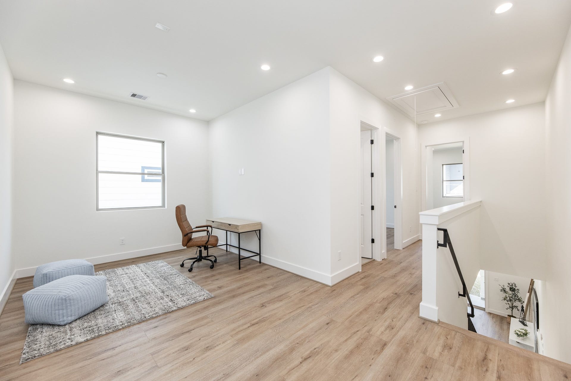 311 E 34th Street, #B, Houston, TX 77018 311 E 34th Street, #B, Houston, TX 77018