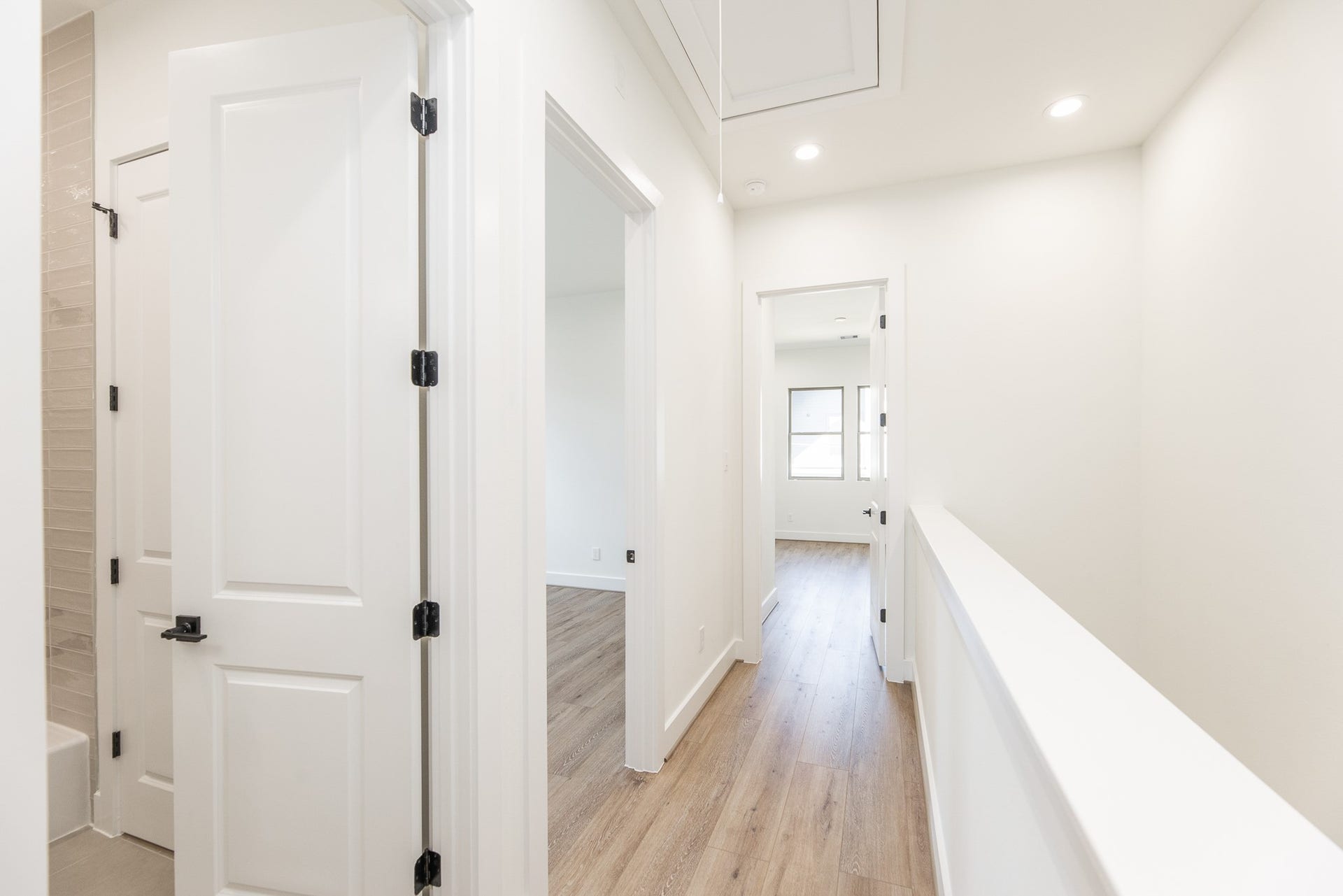 311 E 34th Street, #B, Houston, TX 77018 311 E 34th Street, #B, Houston, TX 77018