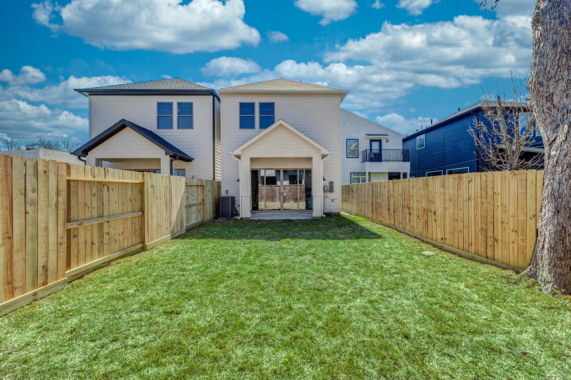 311 E 34th Street, #B, Houston, TX 77018 311 E 34th Street, #B, Houston, TX 77018