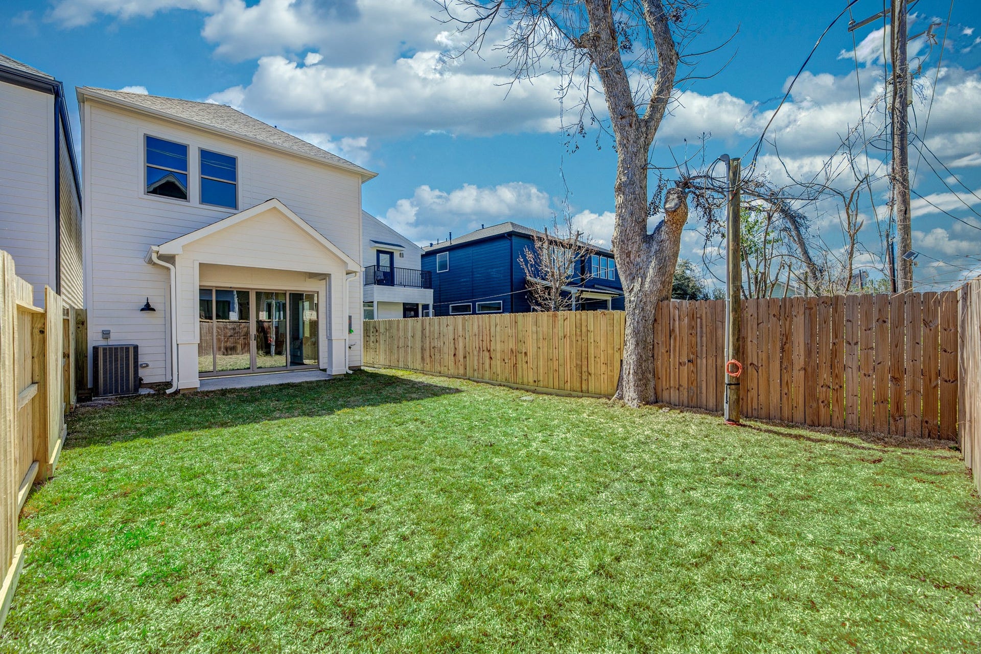 311 E 34th Street, #B, Houston, TX 77018 311 E 34th Street, #B, Houston, TX 77018