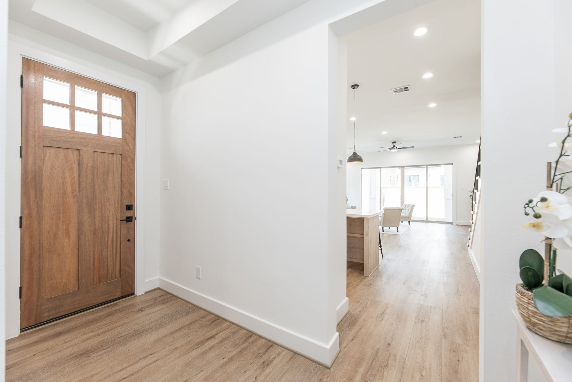 311 E 34th Street, #B, Houston, TX 77018 311 E 34th Street, #B, Houston, TX 77018
