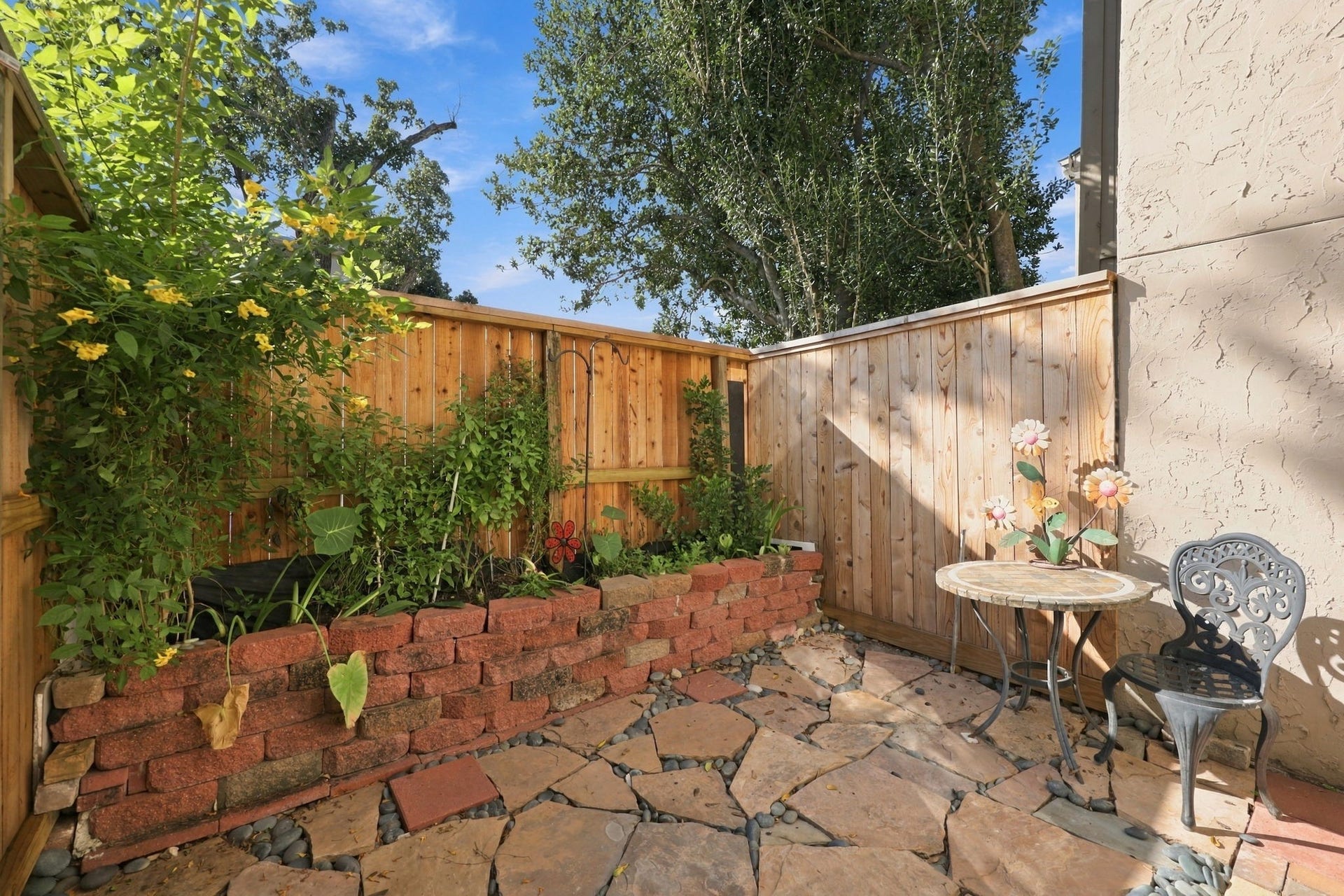 5711 Sugar Hill Drive, #117, Houston, TX 77057 5711 Sugar Hill Drive, #117, Houston, TX 77057