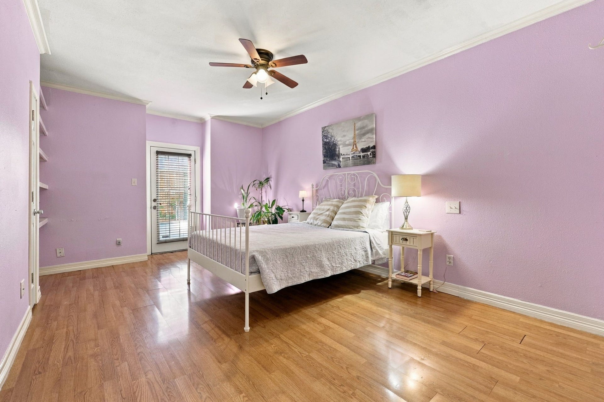 5711 Sugar Hill Drive, #117, Houston, TX 77057 5711 Sugar Hill Drive, #117, Houston, TX 77057
