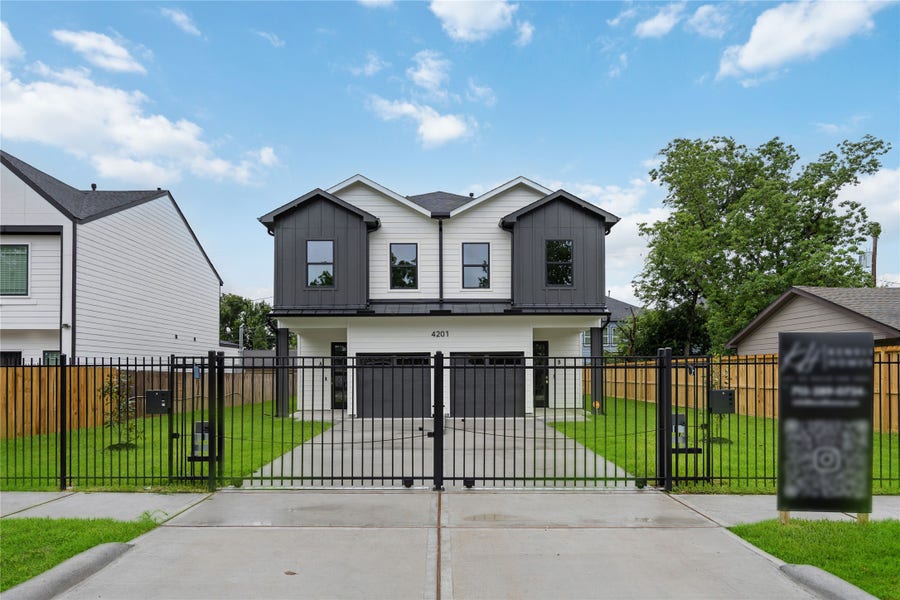 Property photo for 4201 Mallow Street, Houston, TX