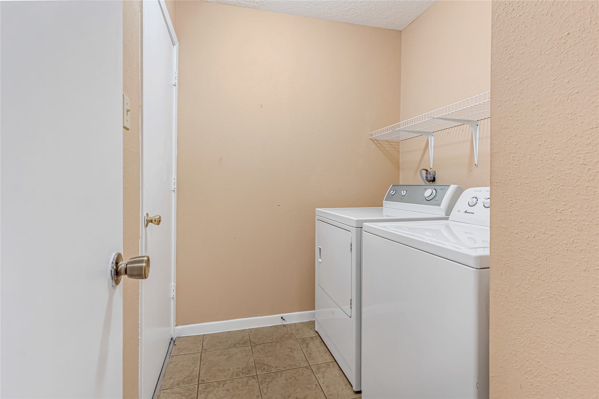 3727 Village Grove Drive, Humble, TX 77396 Added convenience comes with this home, which includes a washer and dryer, making laundry day easier and allowing you to settle in and enjoy the comforts of home from day one.