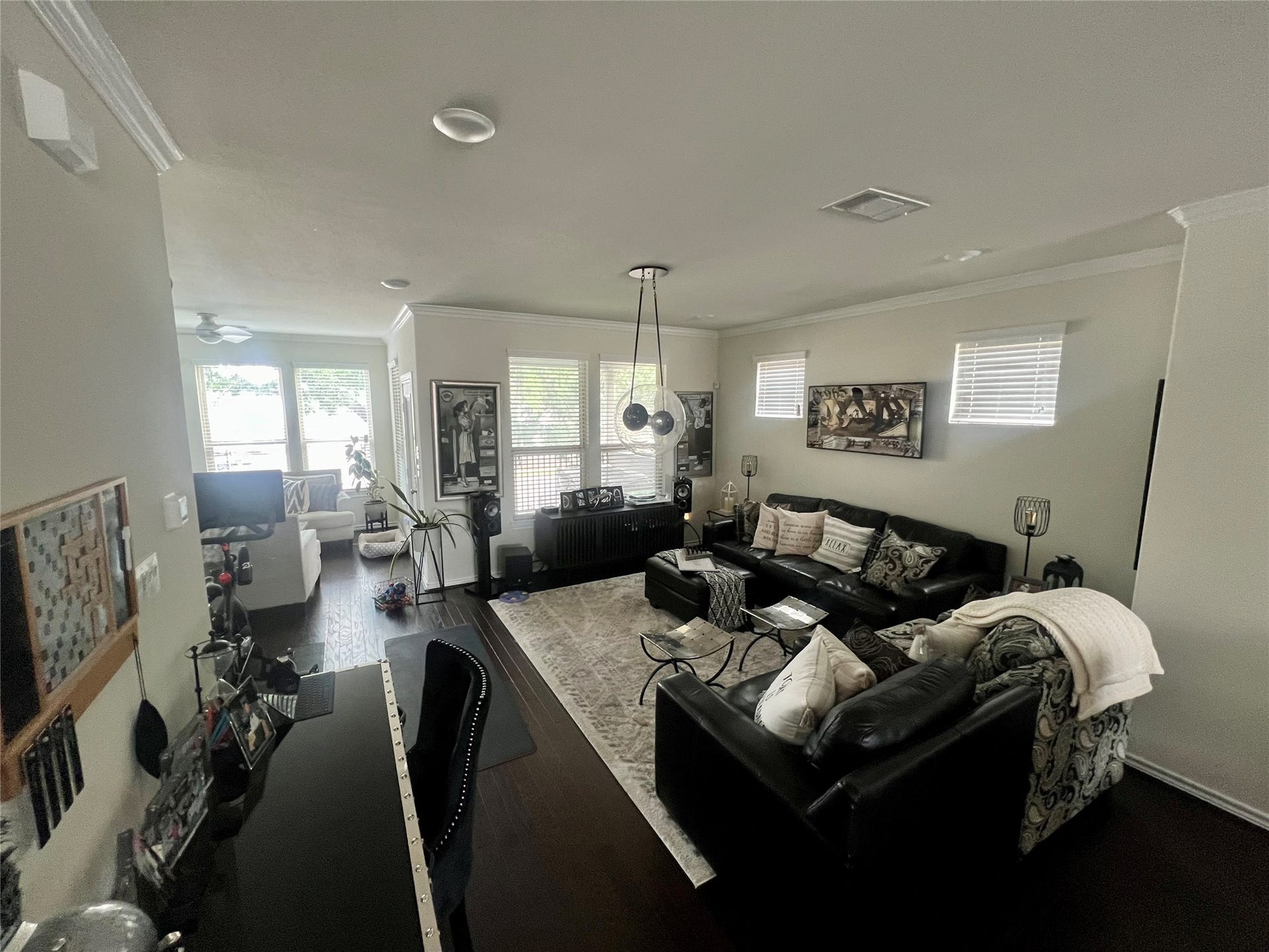 3131 Briarwood Point Place, #P, Houston, TX 77063 3131 Briarwood Point Place, #P, Houston, TX 77063