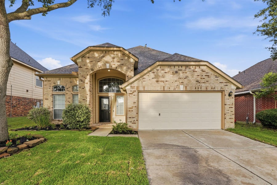 Property photo for 22418 Bridgestone Ridge Drive, Spring, TX