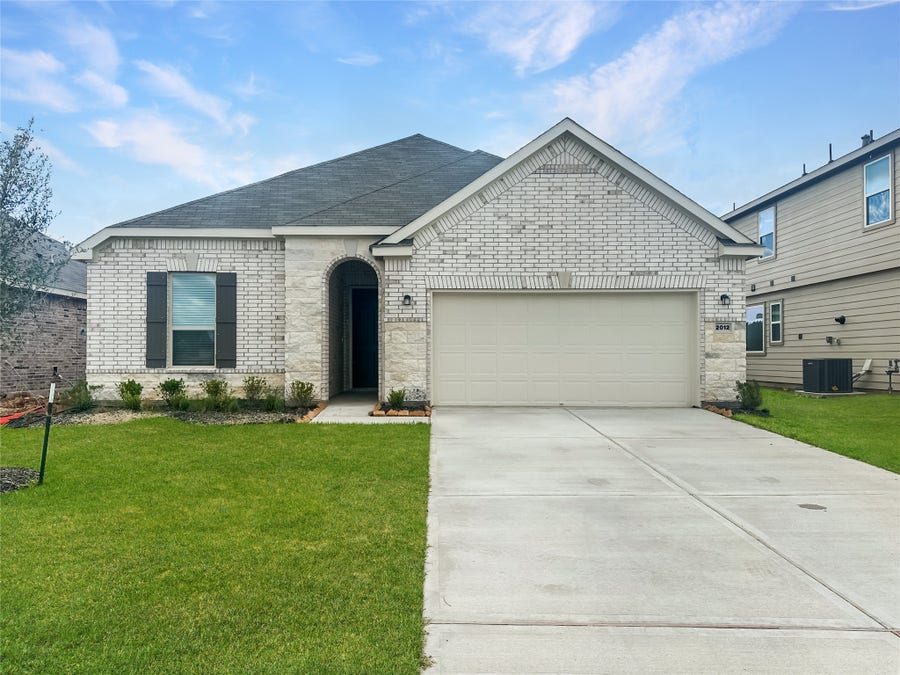 Property photo for 2012 Rebel Way, Alvin, TX