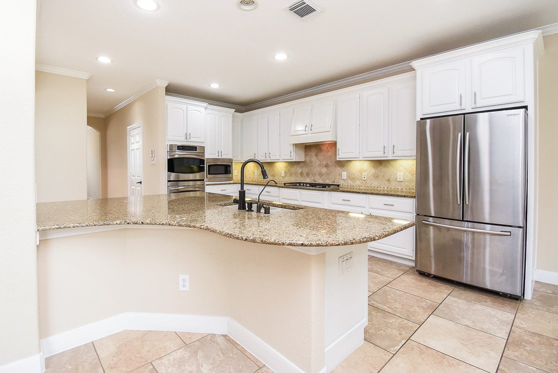 7606 Westmoreland Drive, Sugar Land, TX 77479 7606 Westmoreland Drive, Sugar Land, TX 77479