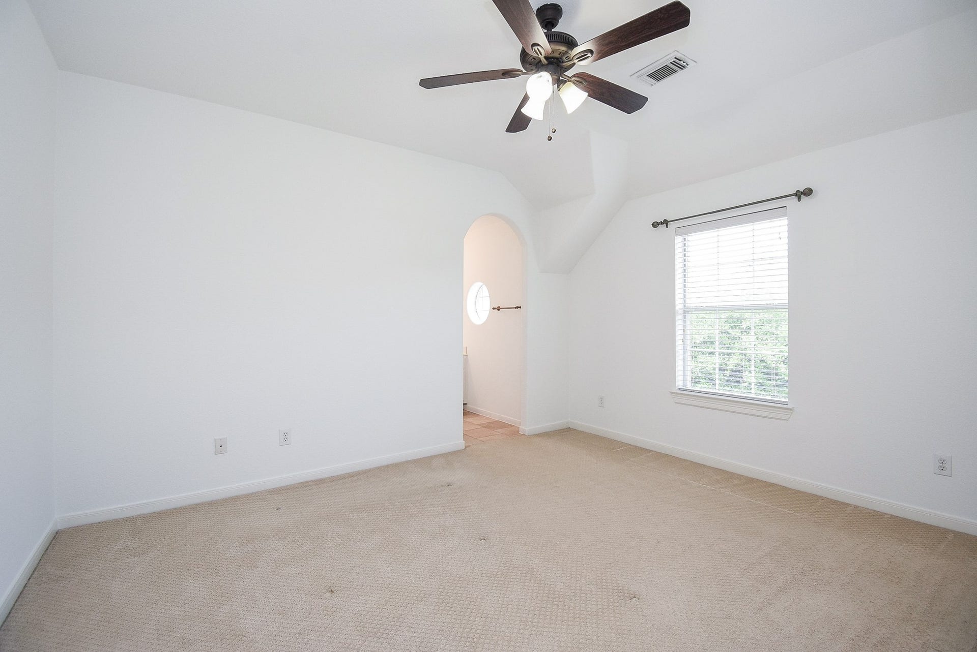 7606 Westmoreland Drive, Sugar Land, TX 77479 7606 Westmoreland Drive, Sugar Land, TX 77479