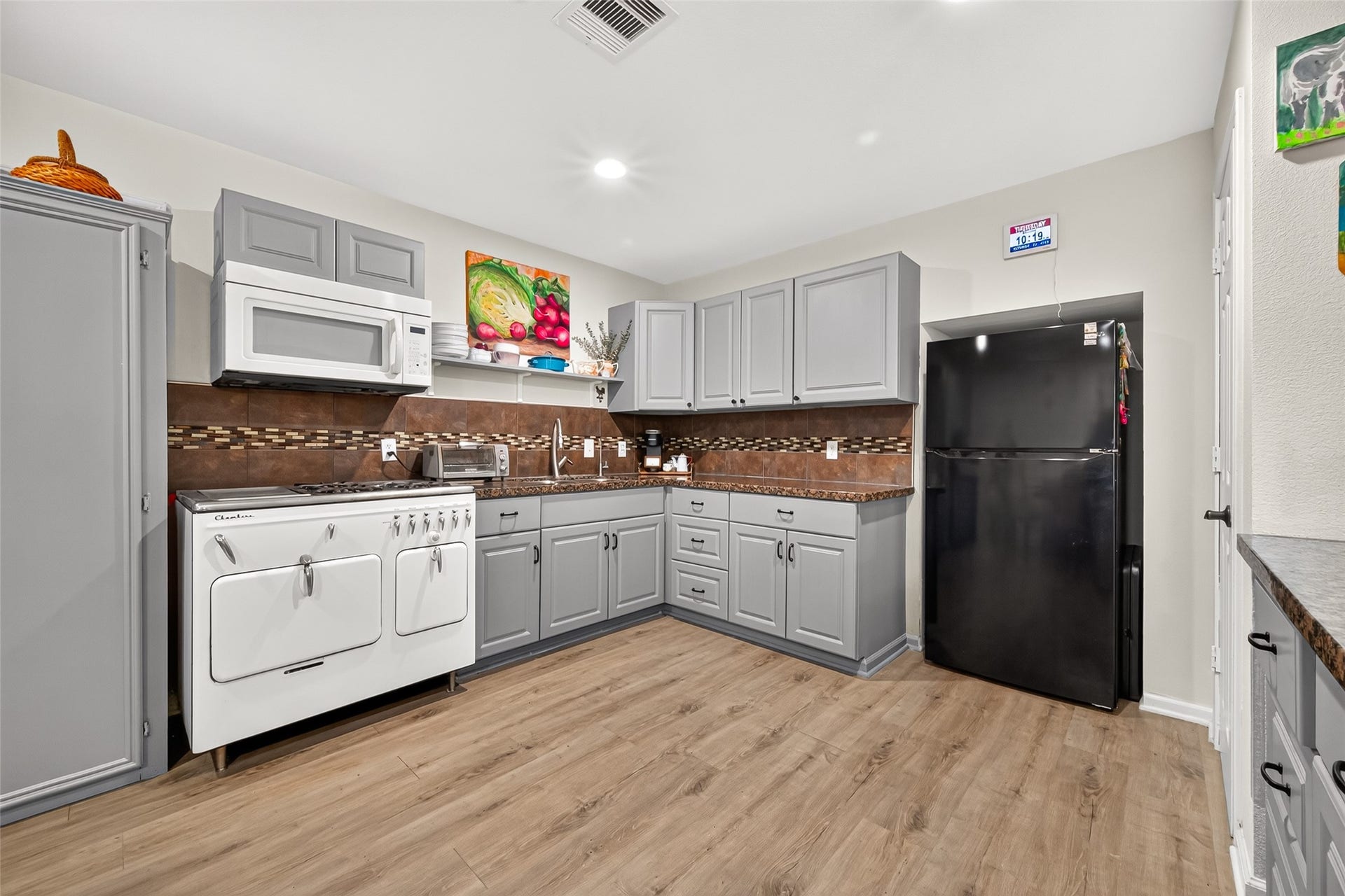 815 Davidson Street, Houston, TX 77091