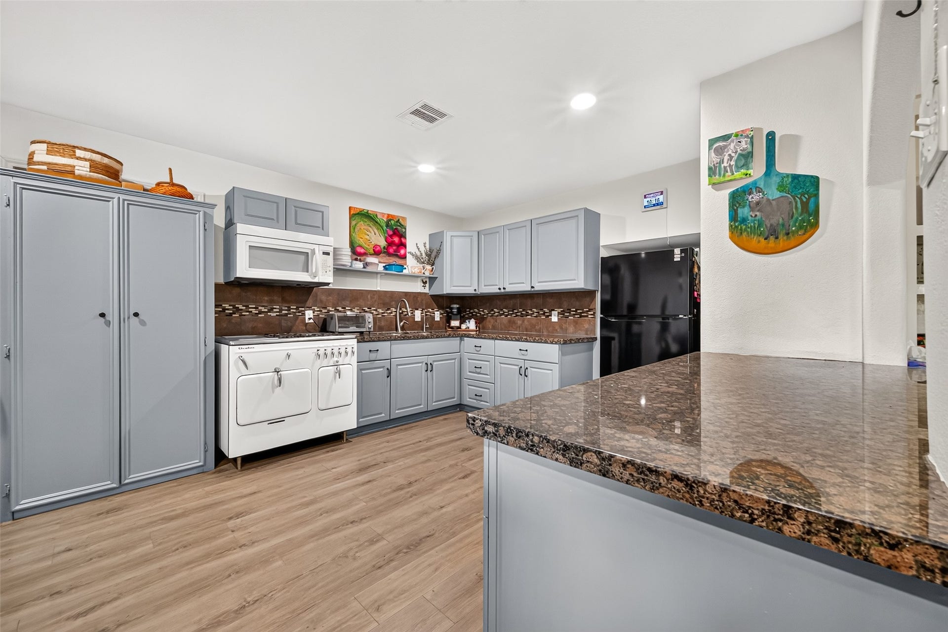 815 Davidson Street, Houston, TX 77091