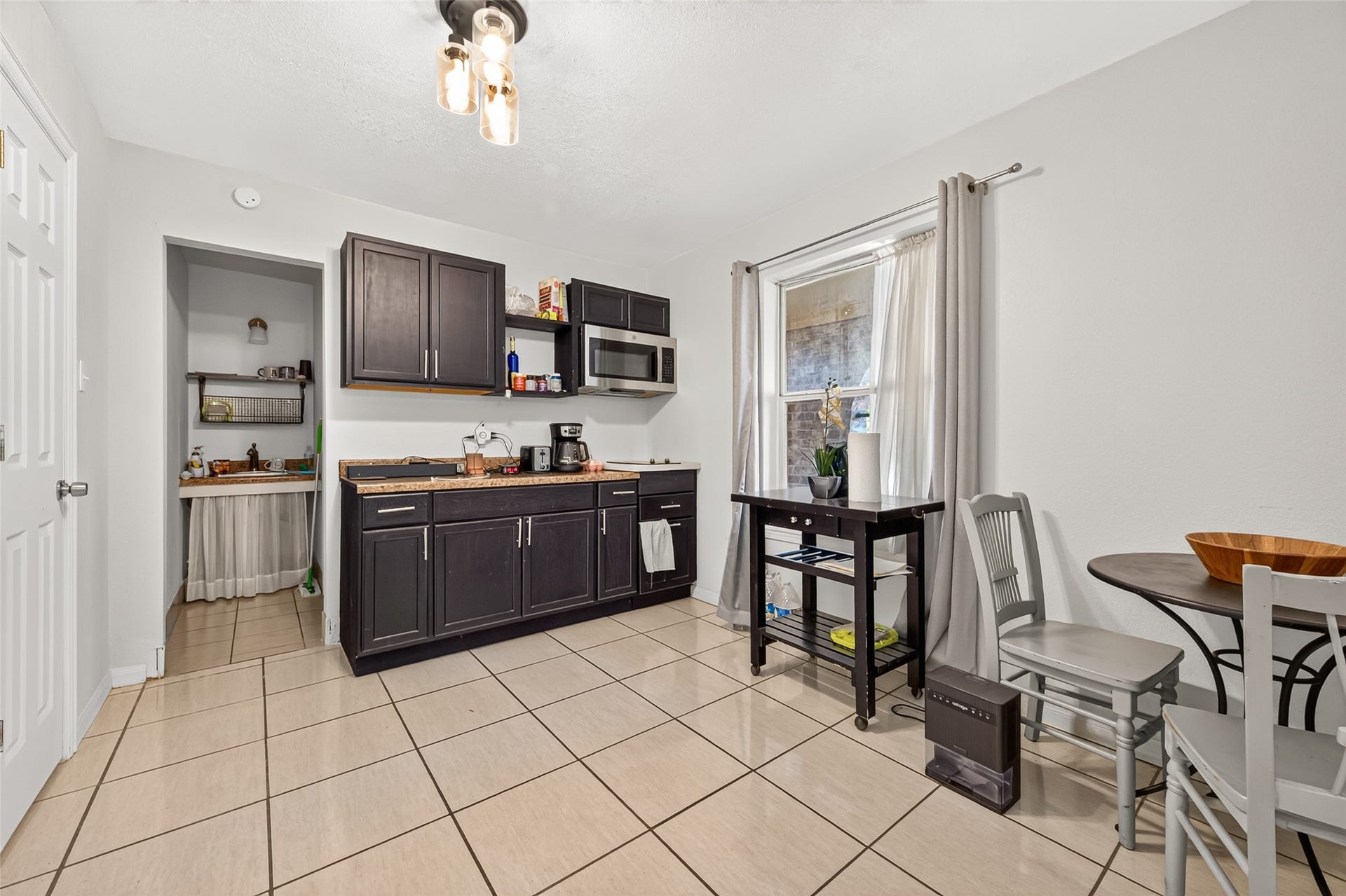 815 Davidson Street, Houston, TX 77091