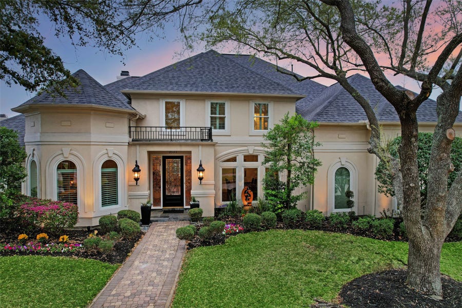 Property photo for 1631 LAKESHORE Way, Houston, TX