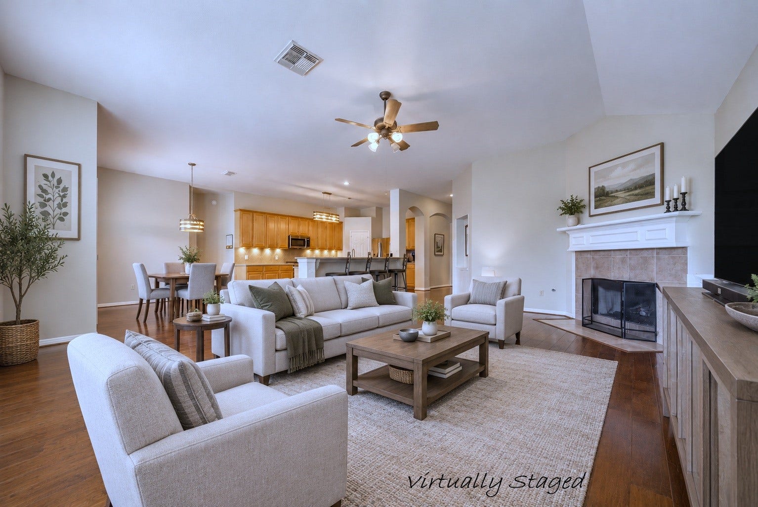1859 Pembrook Circle, Conroe, TX 77301 VIRTUALLY STAGED