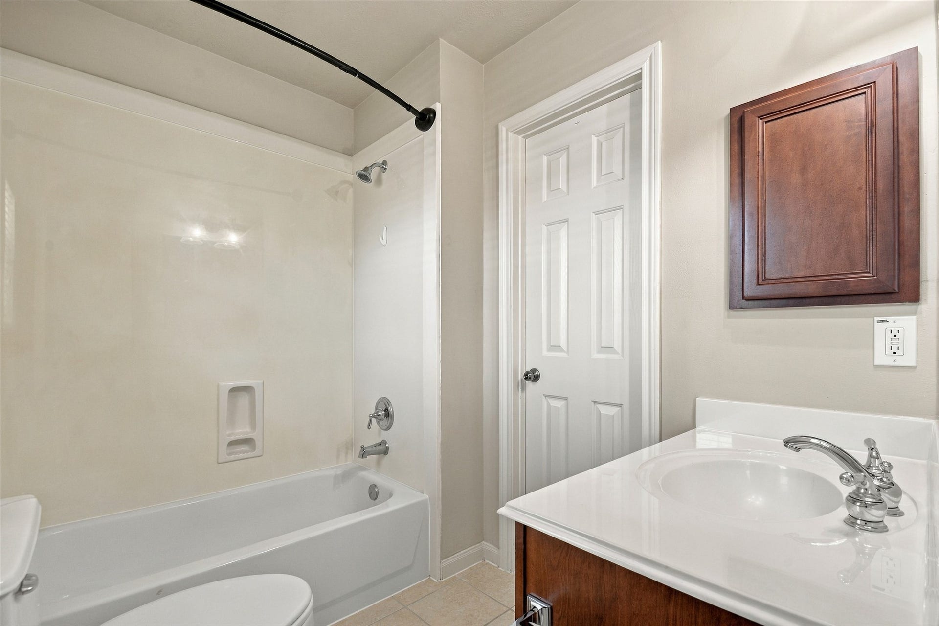8403 Glenn Elm Drive, Spring, TX 77379 8403 Glenn Elm Drive, Spring, TX 77379