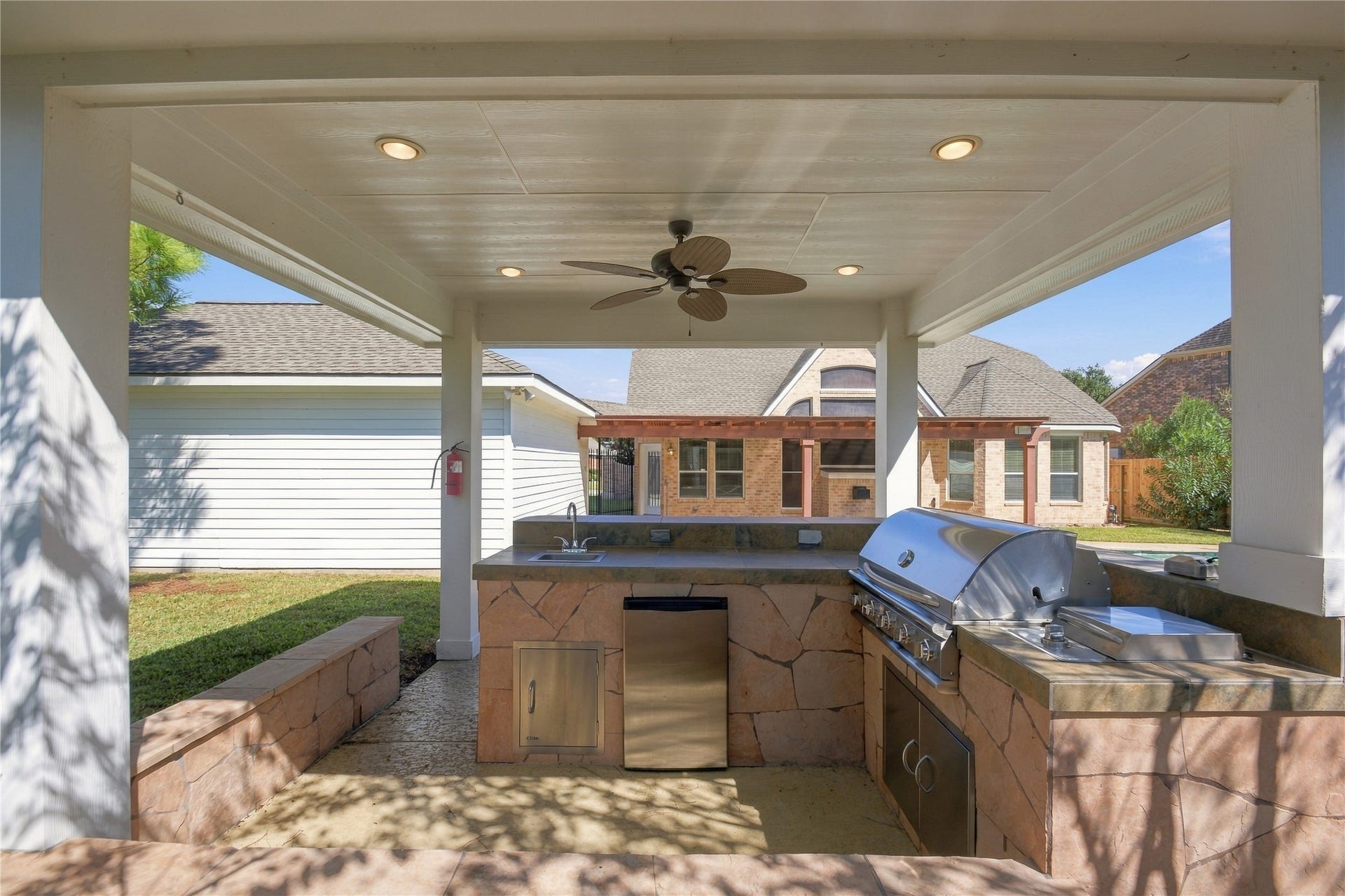 8403 Glenn Elm Drive, Spring, TX 77379 8403 Glenn Elm Drive, Spring, TX 77379
