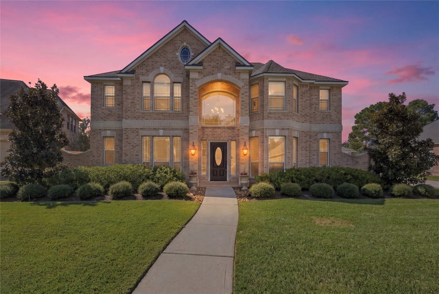 Property photo for 8403 Glenn Elm Drive, Spring, TX