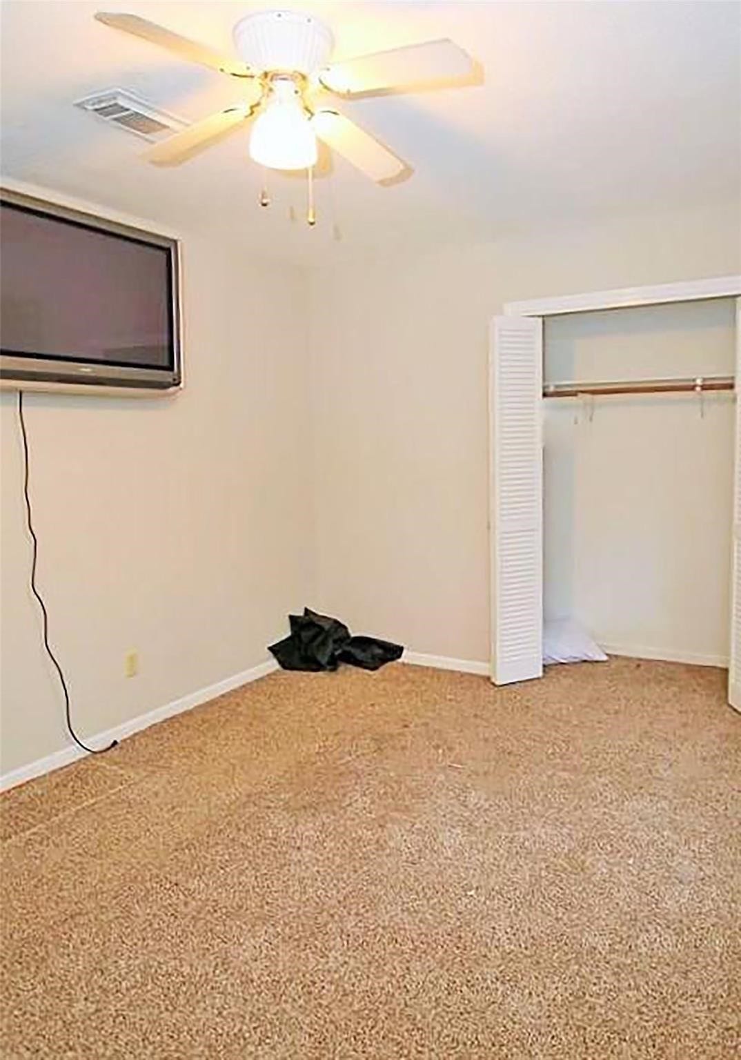 15114 Rolling Oaks Drive, Houston, TX 77070 15114 Rolling Oaks Drive, Houston, TX 77070