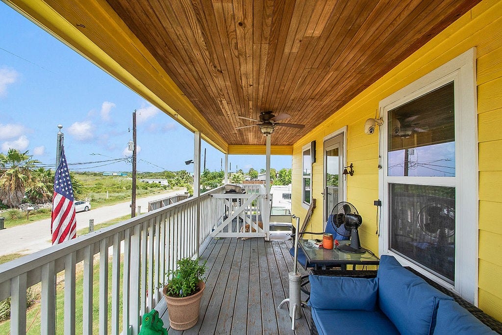 727 18th Street, Dickinson, TX 77539 727 18th Street, Dickinson, TX 77539