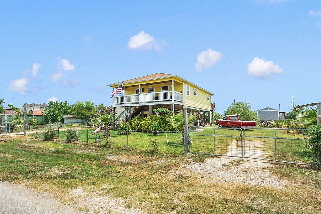 727 18th Street, Dickinson, TX 77539 727 18th Street, Dickinson, TX 77539
