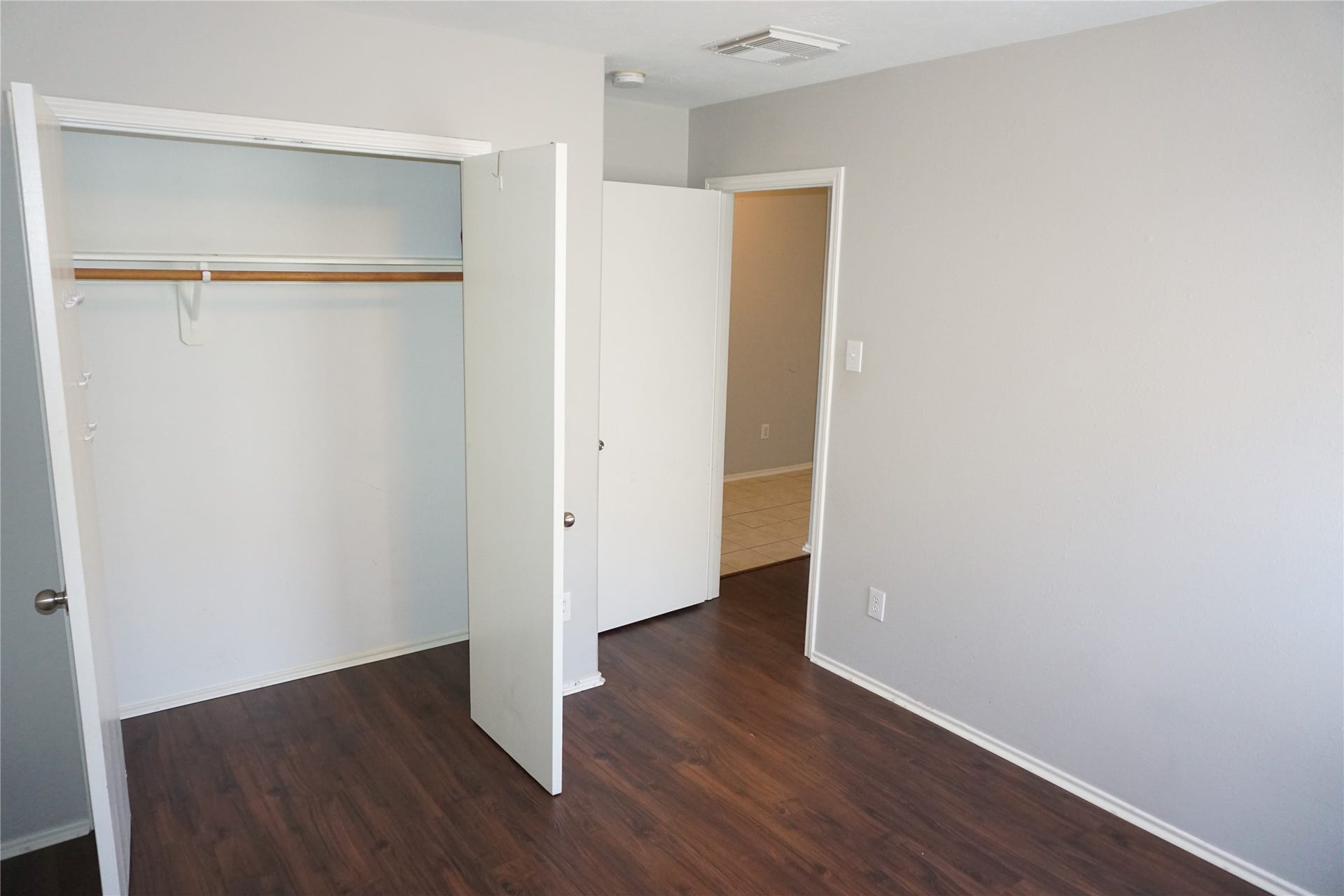 14227 Willow Mountain Lane, Houston, TX 77047 Bedroom #3