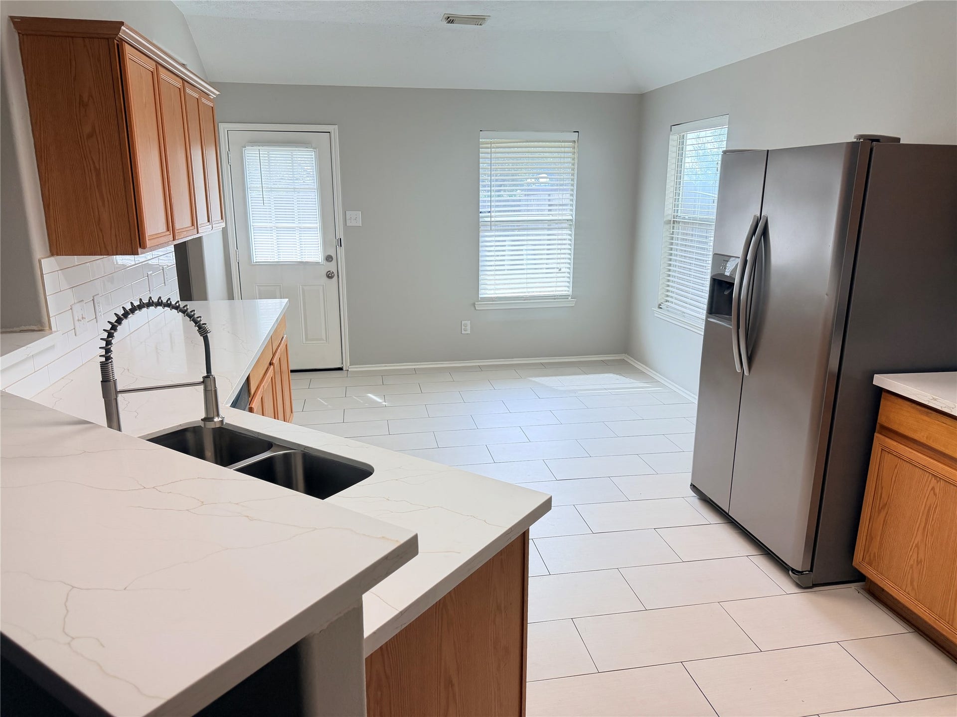 14227 Willow Mountain Lane, Houston, TX 77047 14227 Willow Mountain Lane, Houston, TX 77047