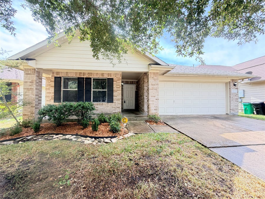 Property photo for 14227 Willow Mountain Lane, Houston, TX