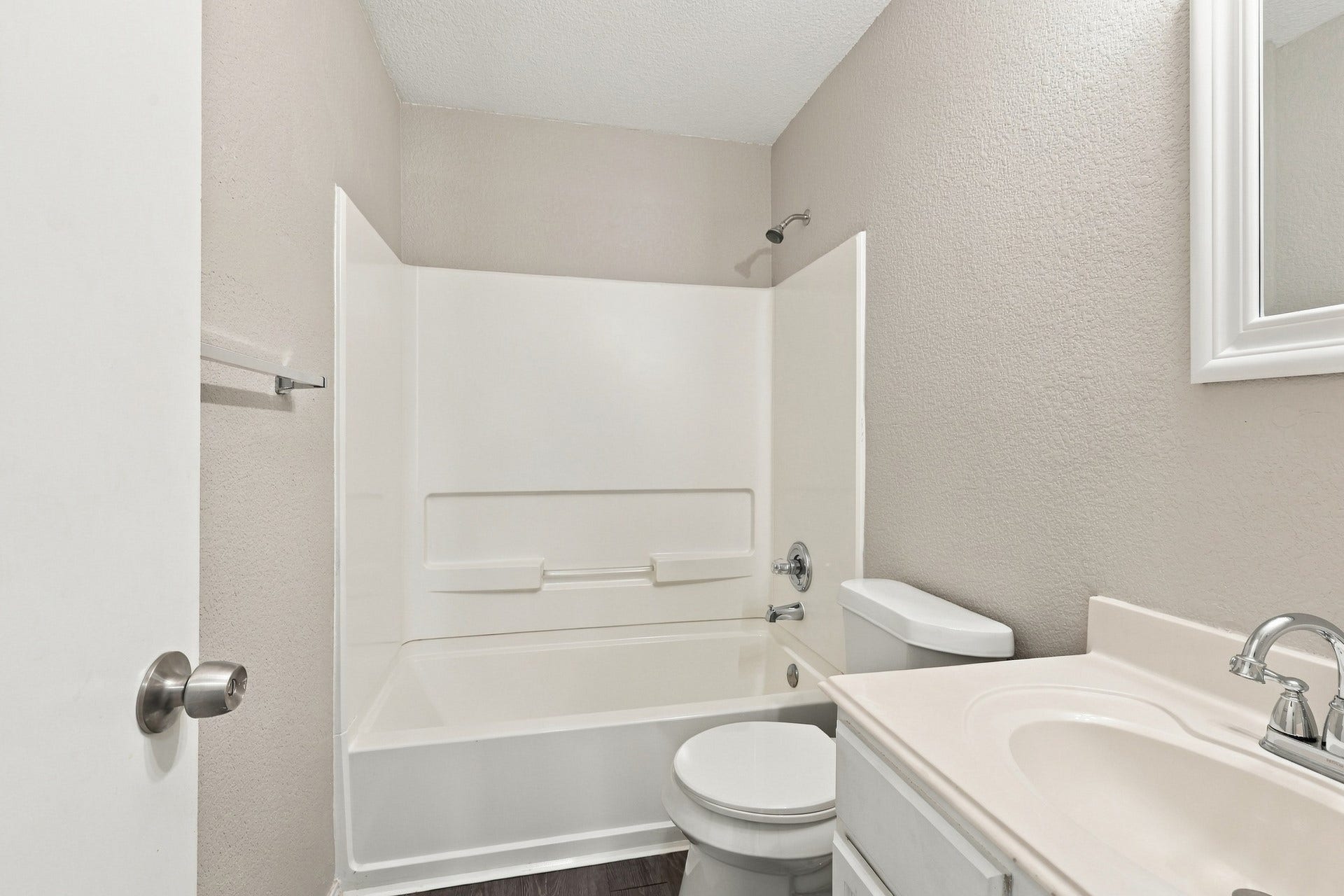 14411 Moreno Avenue, Houston, TX 77045 14411 Moreno Avenue, Houston, TX 77045