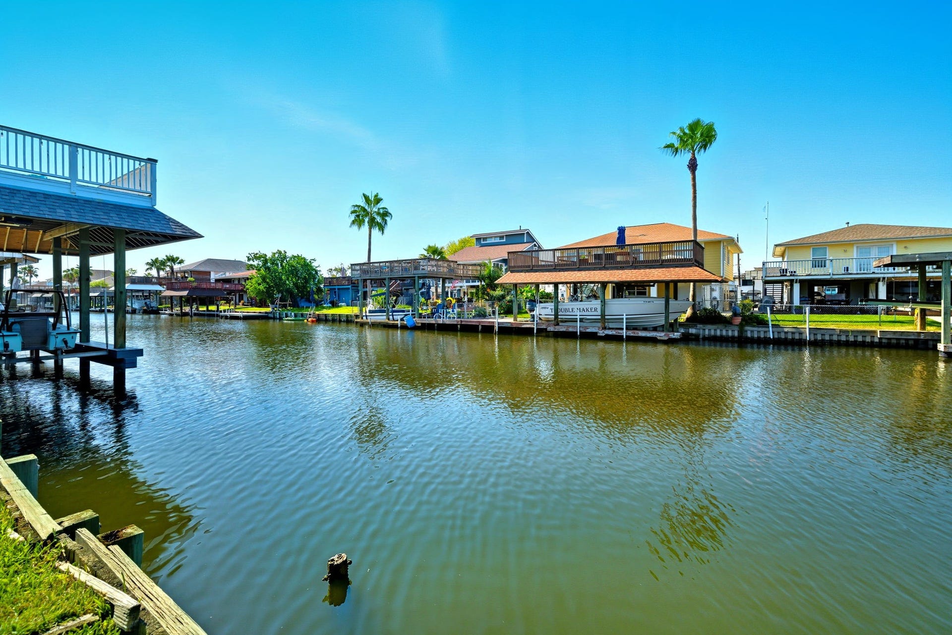 439 Pompano Street, Bayou Vista, TX 77563 439 Pompano Street, Bayou Vista, TX 77563