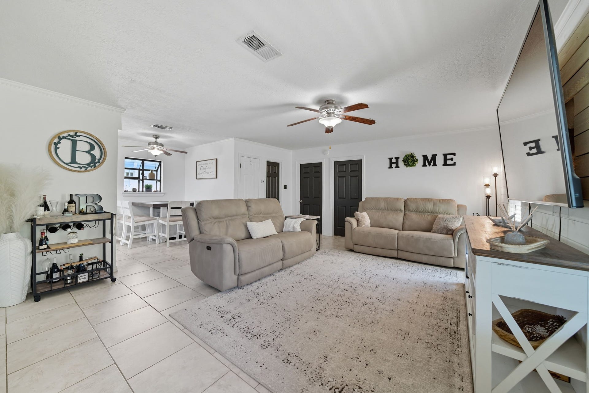 439 Pompano Street, Bayou Vista, TX 77563 439 Pompano Street, Bayou Vista, TX 77563