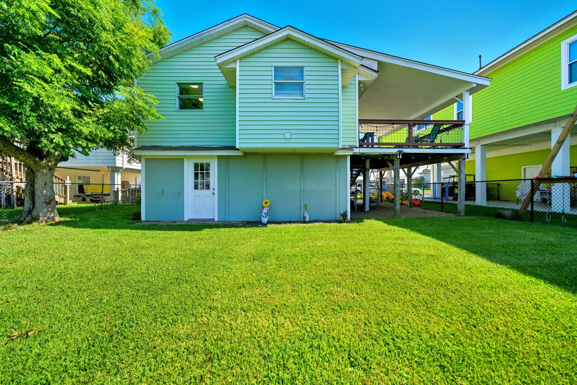 439 Pompano Street, Bayou Vista, TX 77563 439 Pompano Street, Bayou Vista, TX 77563