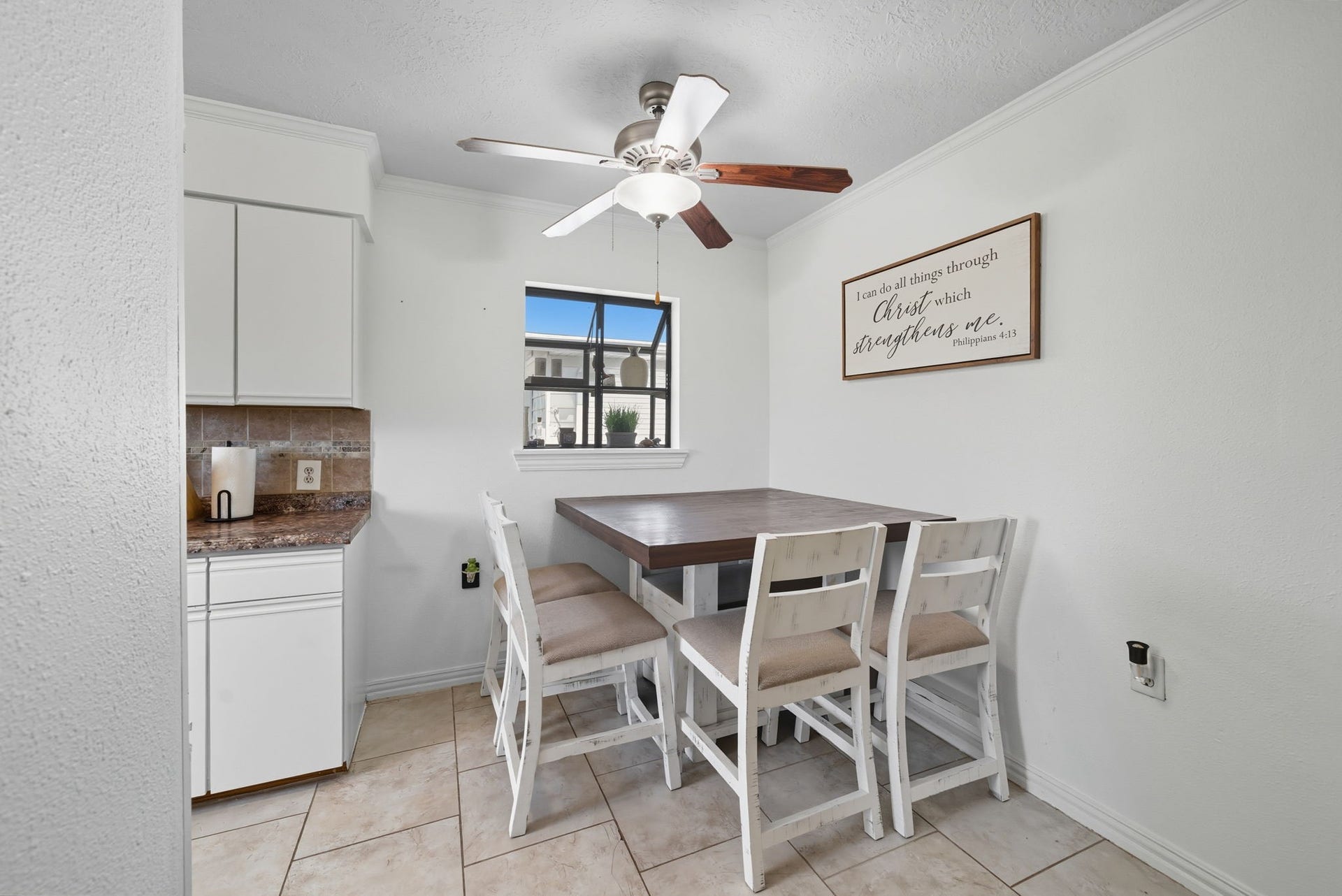 439 Pompano Street, Bayou Vista, TX 77563 439 Pompano Street, Bayou Vista, TX 77563