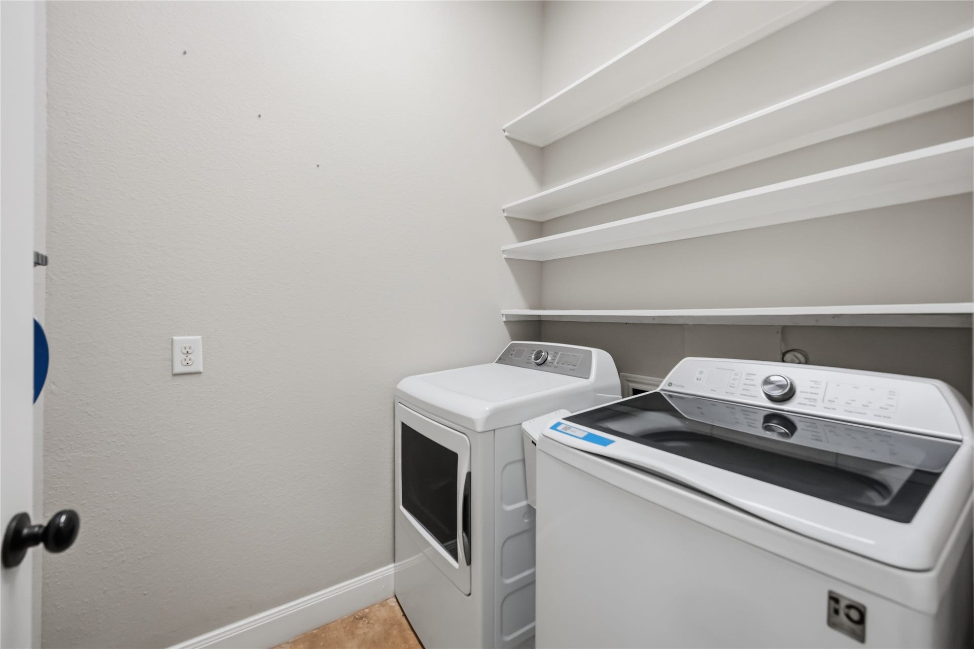 5515 Satterfield Lane, Houston, TX 77084 5515 Satterfield Lane, Houston, TX 77084