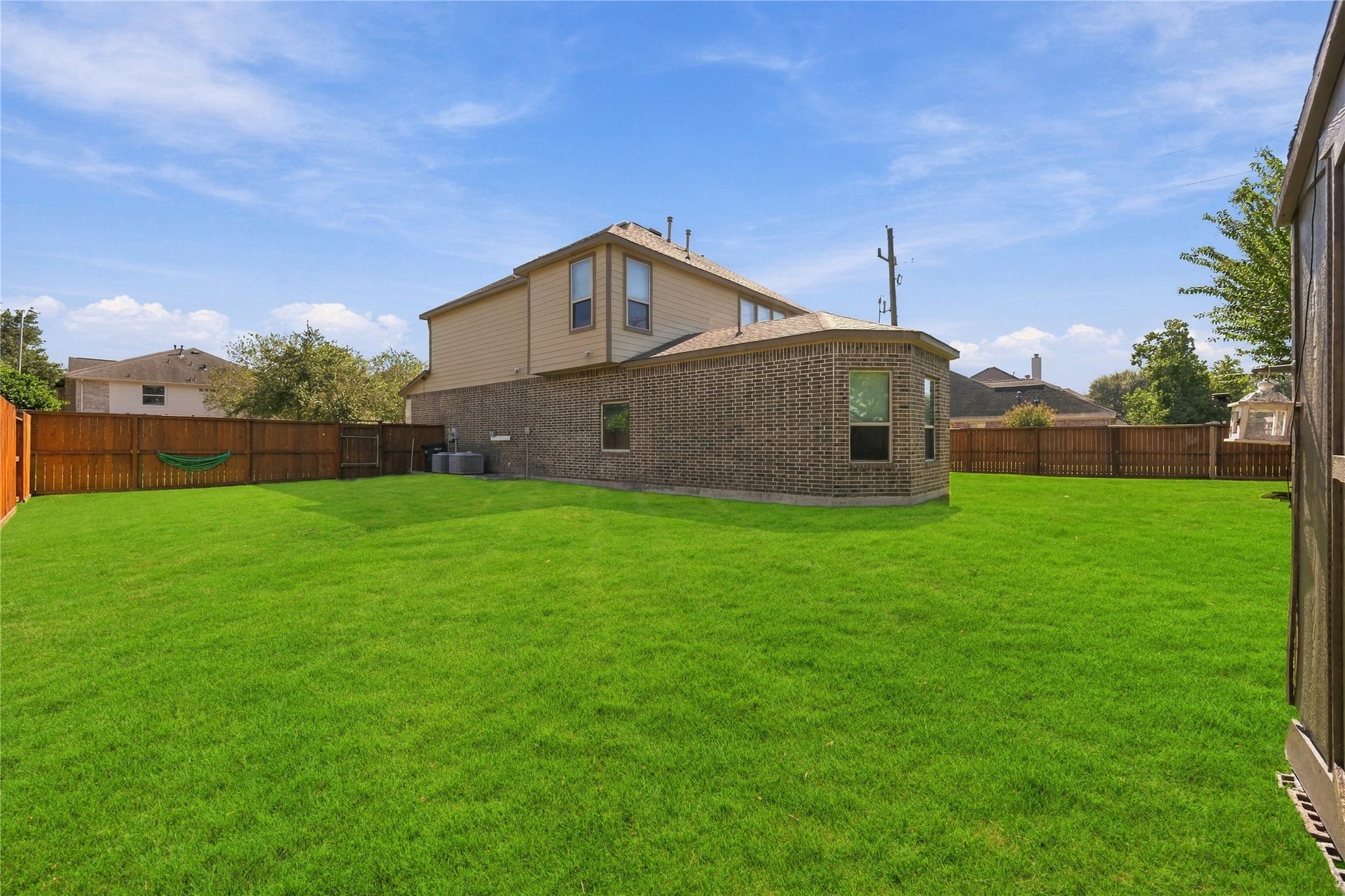 5515 Satterfield Lane, Houston, TX 77084 5515 Satterfield Lane, Houston, TX 77084