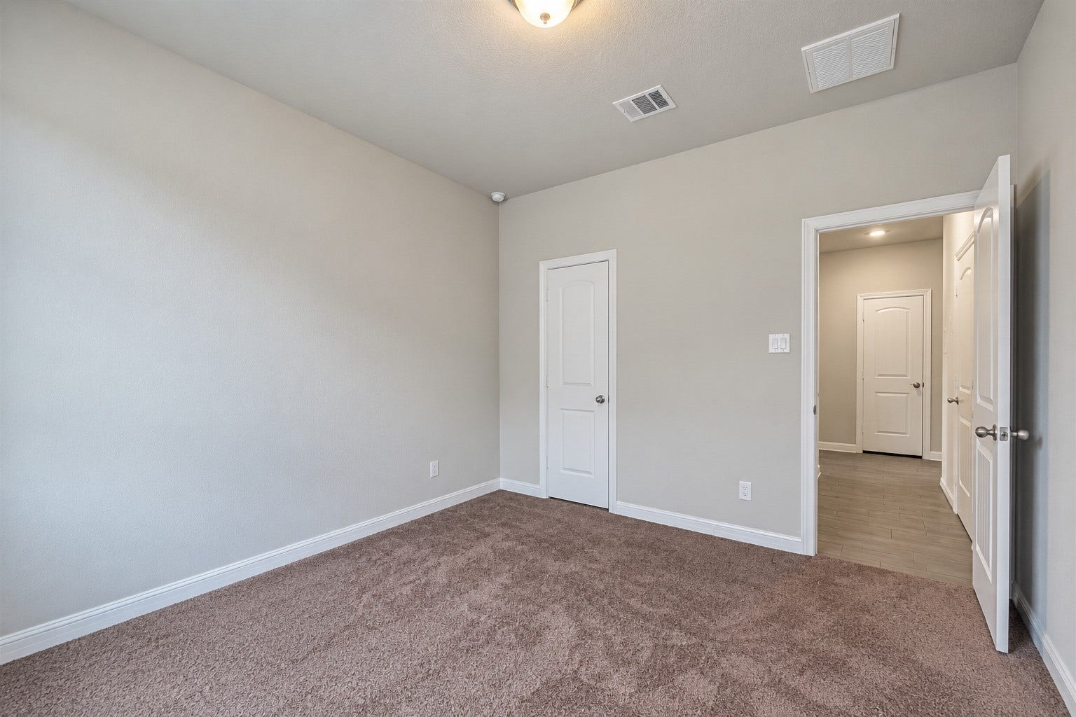 2409 Table Rock Court, Texas City, TX 77568 virtually enhanced