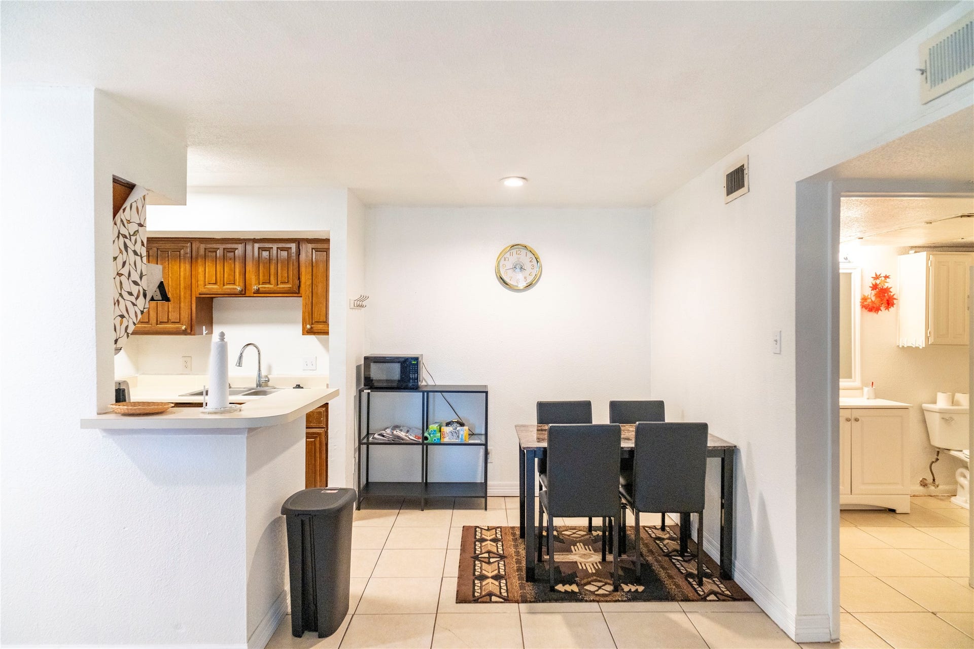 10202 Forum Park Drive, #211, Houston, TX 77036