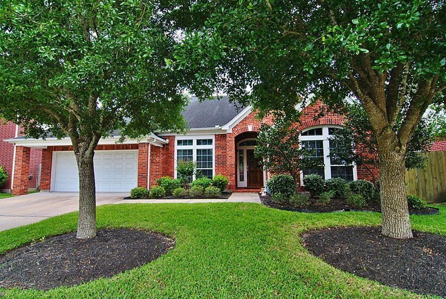 Property photo for 2627 Havencrest Drive, Pearland, TX