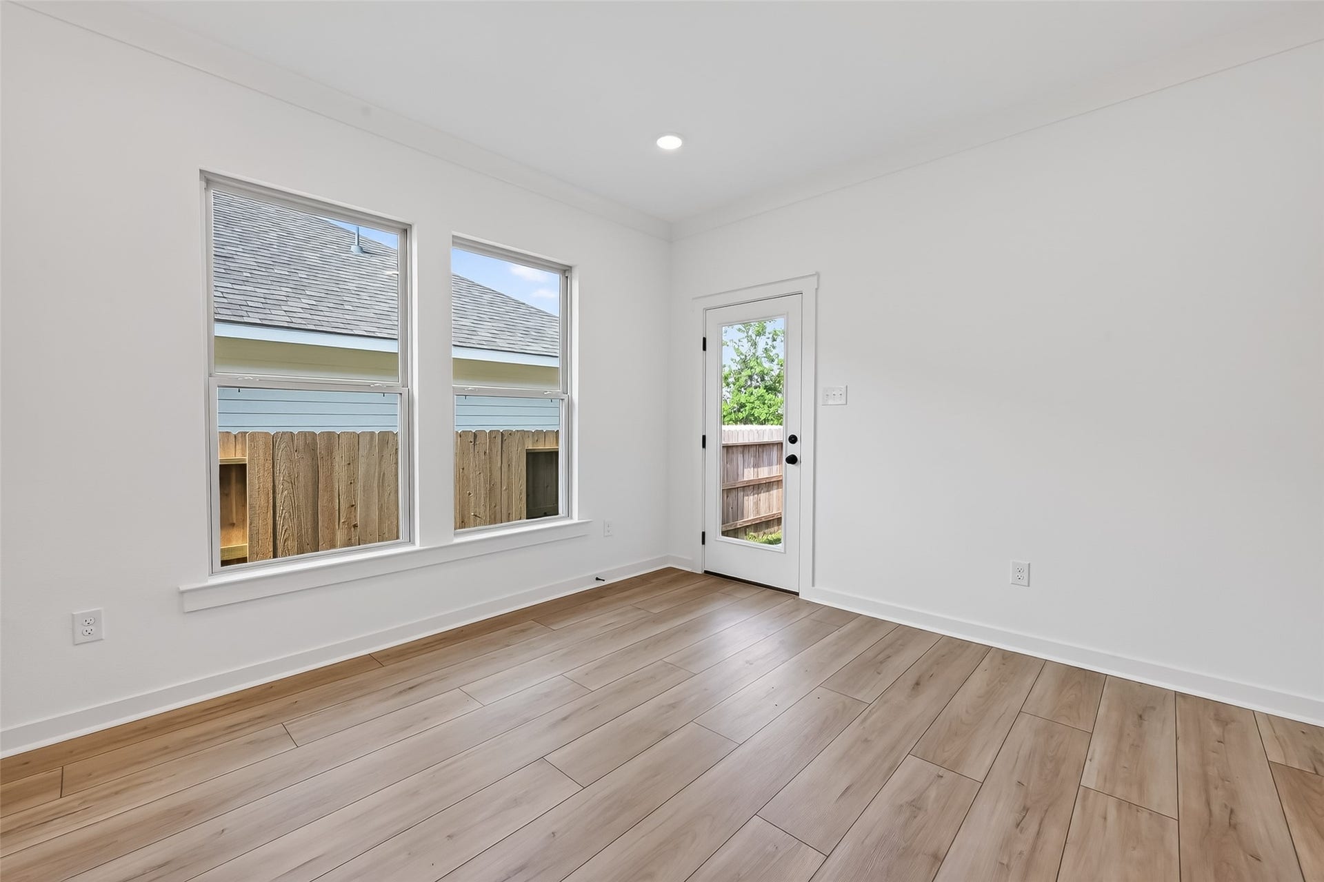 40704 Pessi Road, Magnolia, TX 77354 40704 Pessi Road, Magnolia, TX 77354