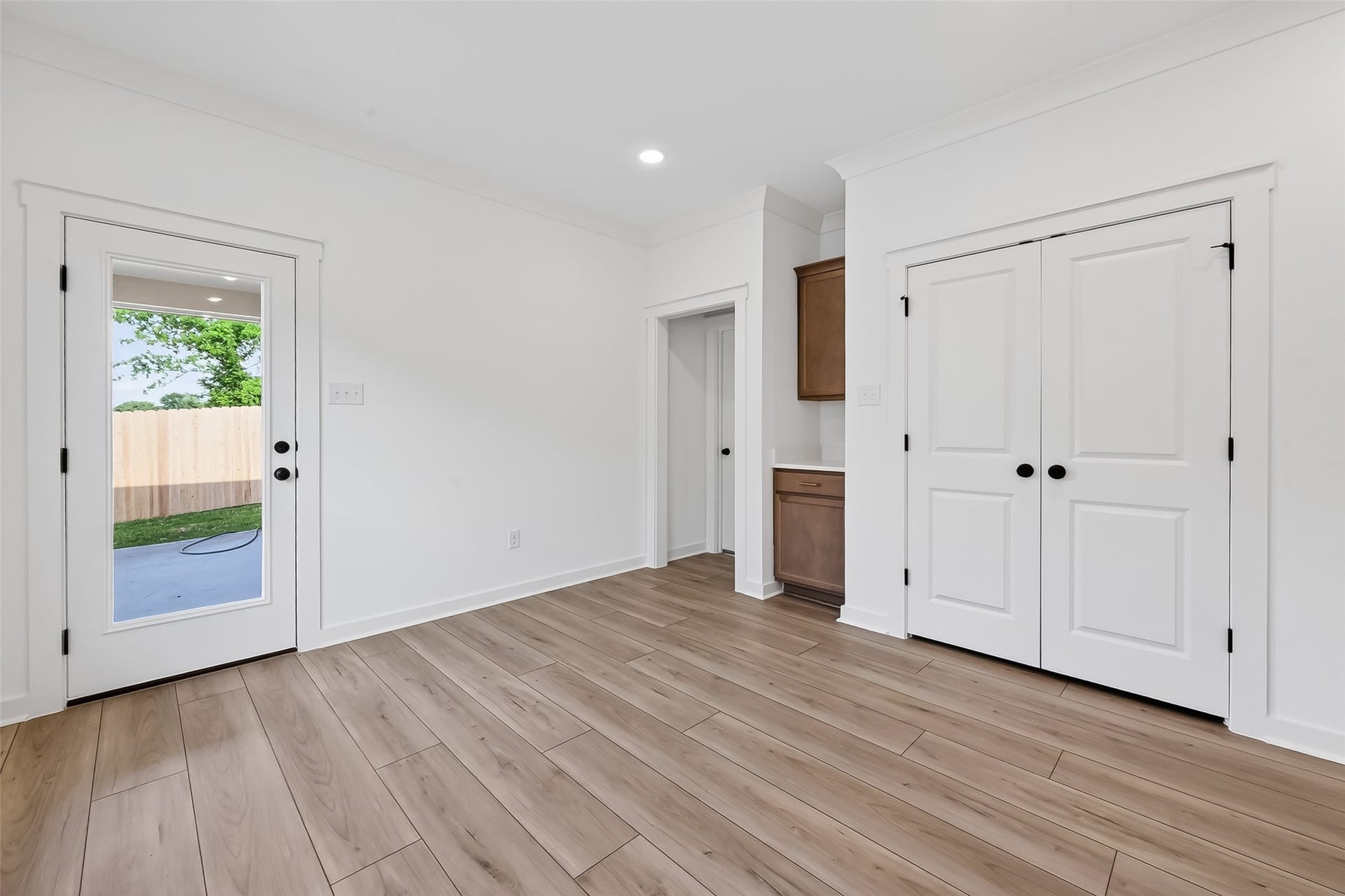 40704 Pessi Road, Magnolia, TX 77354 40704 Pessi Road, Magnolia, TX 77354