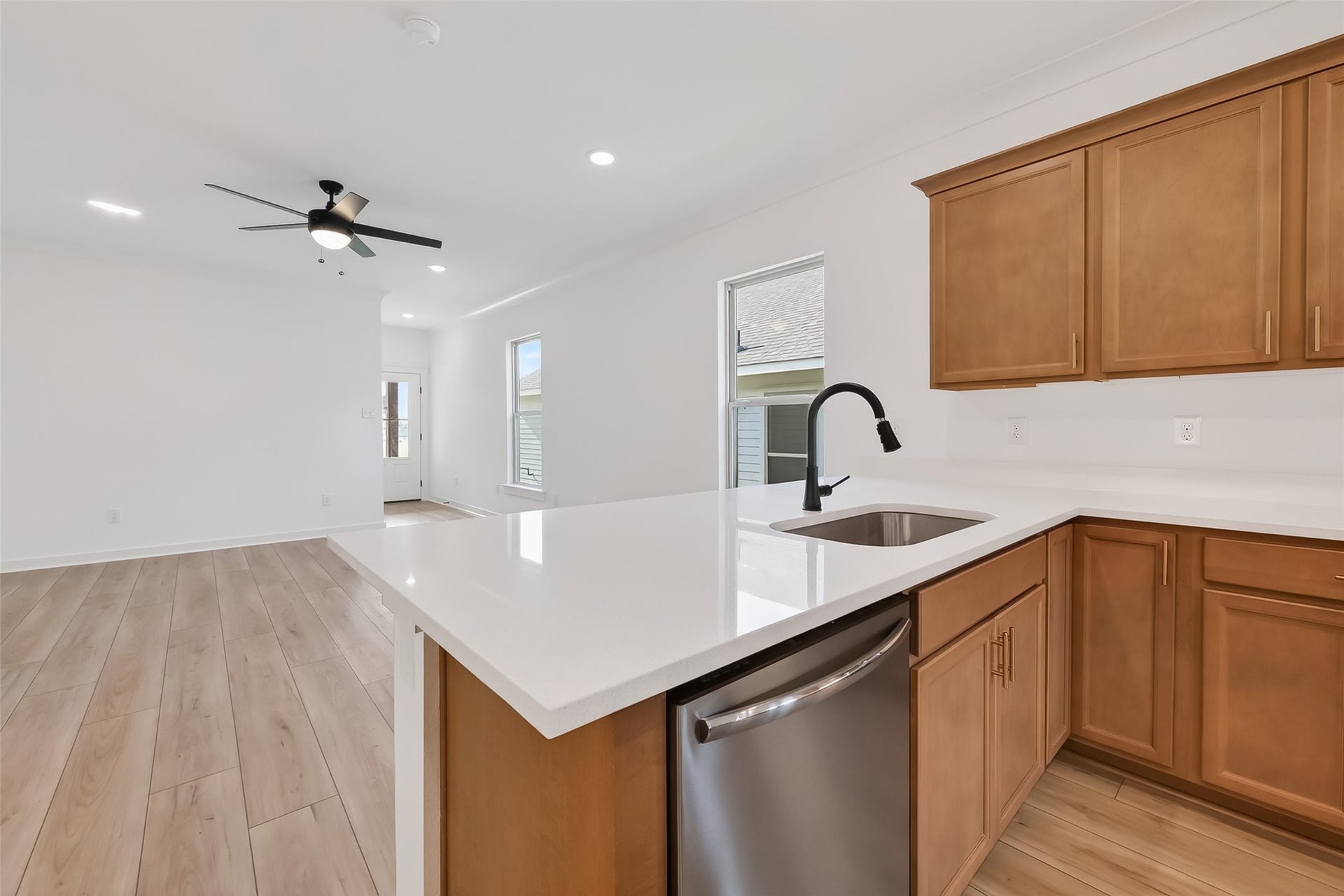 40704 Pessi Road, Magnolia, TX 77354 40704 Pessi Road, Magnolia, TX 77354