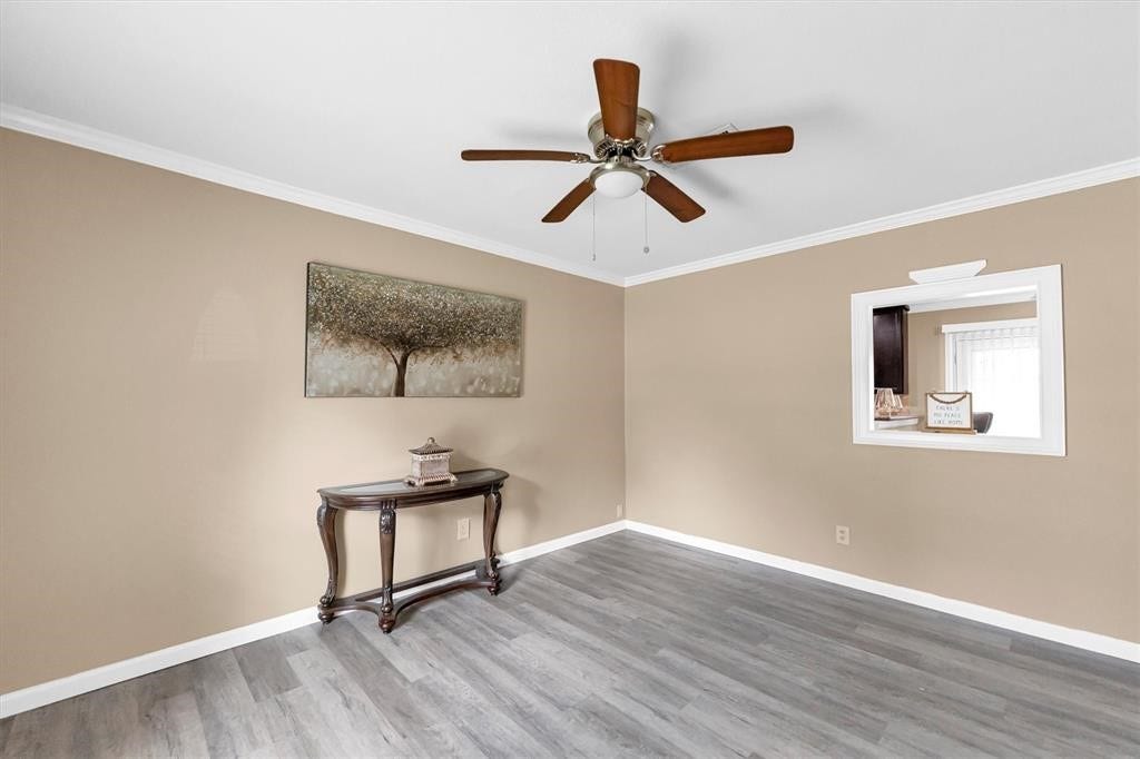 7621 Parker Road, Houston, TX 77016